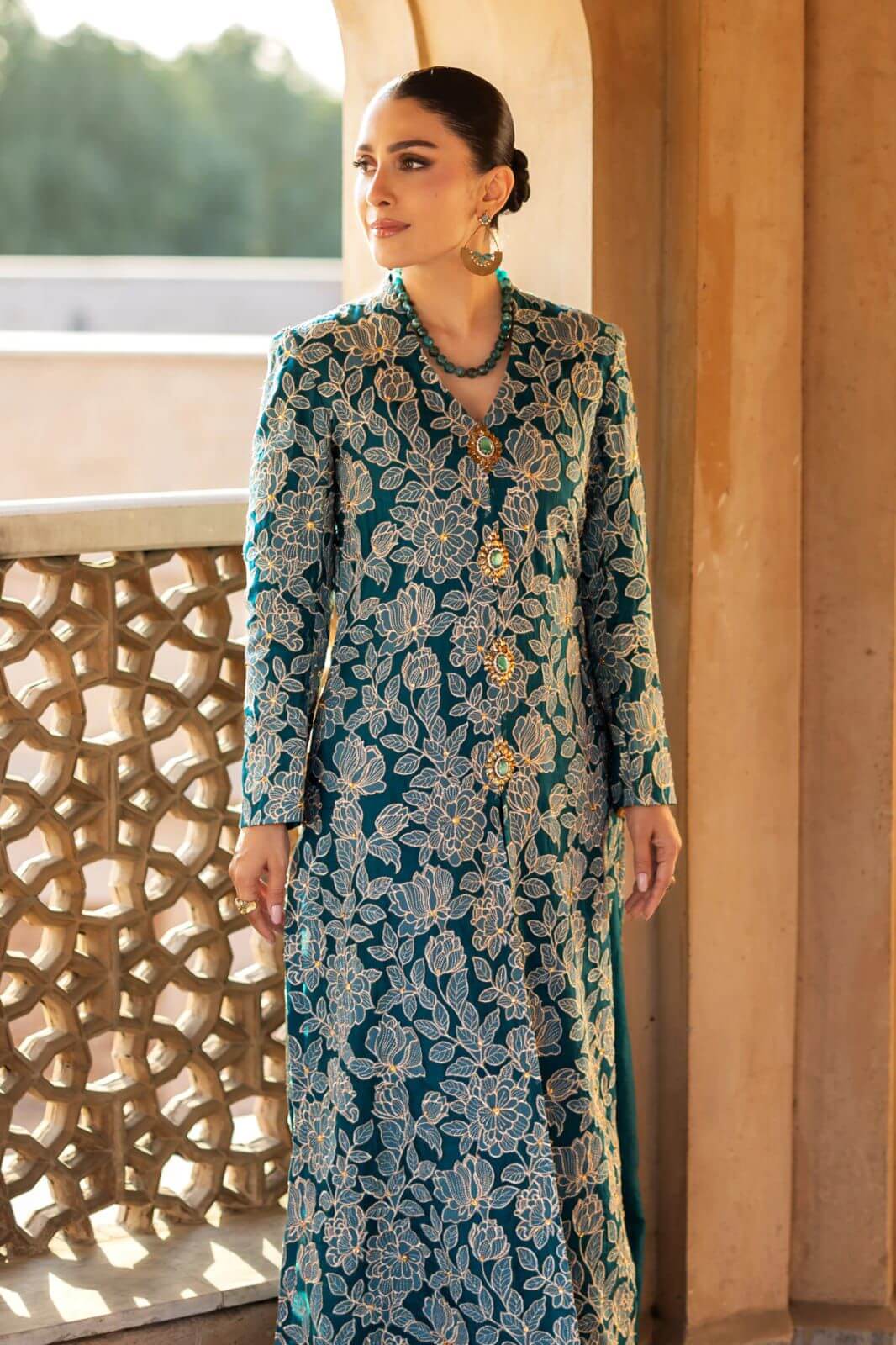 Bareeze Luxury Embroidered Lawn Collection 2026 – 3 Piece Unstitched Suit with Bamber Chiffon Dupatta